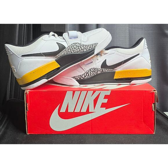 Nike Air Jordan Legacy 312 Low White Black Tour Yellow Mens sz 11 - Picture 2 of 8